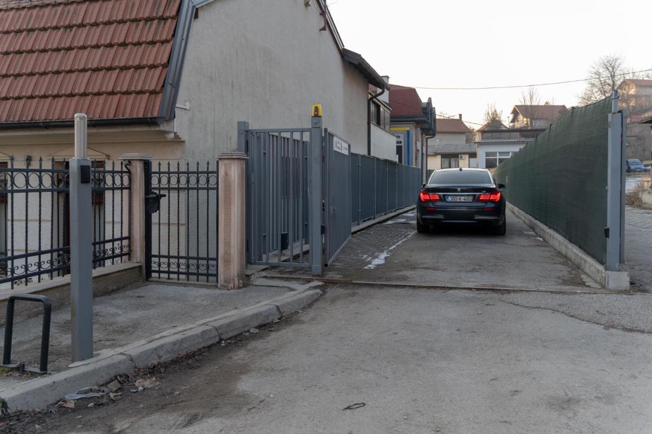 Apartments Slana Oaza Tuzla Exterior photo